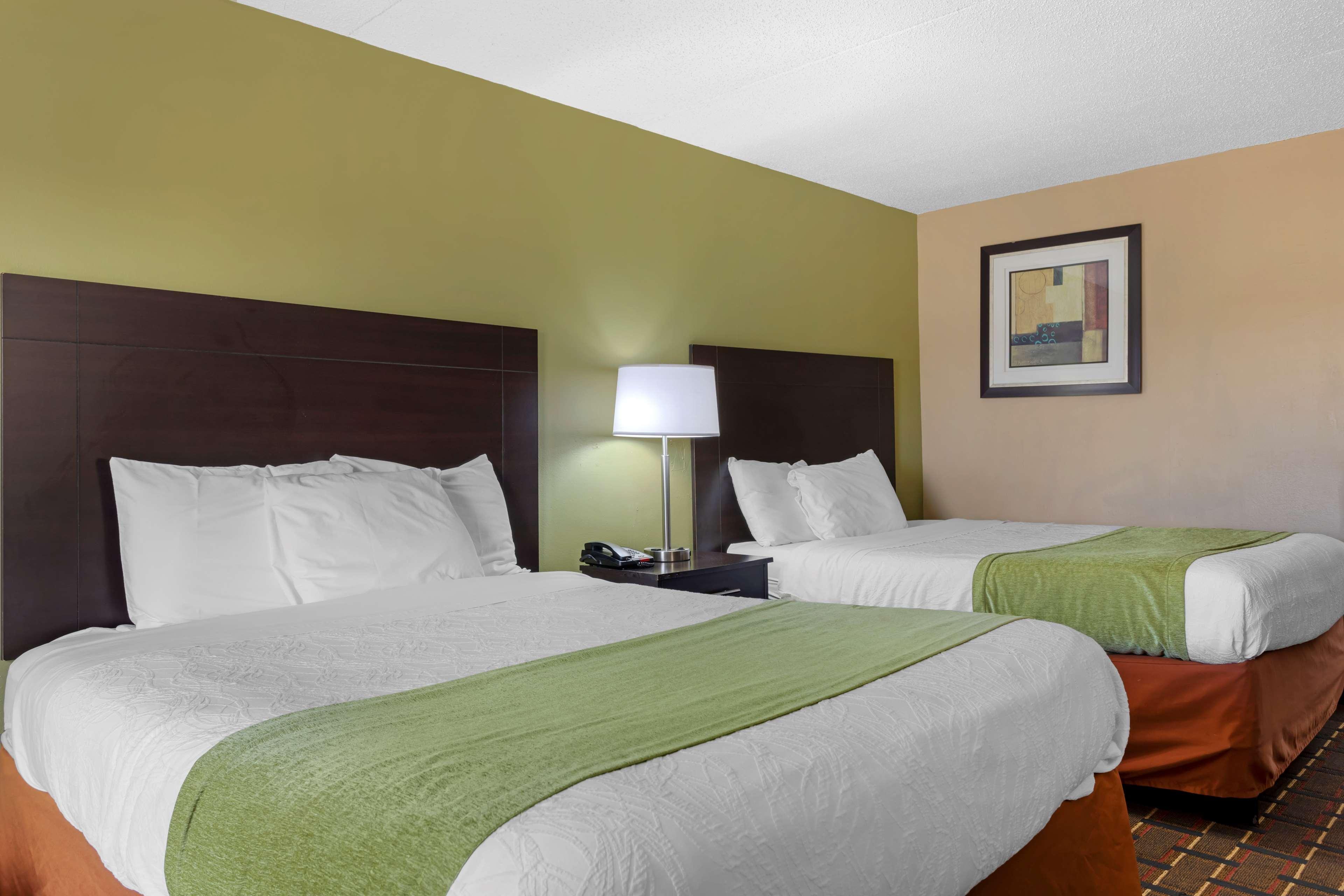 Surestay Hotel By Best Western Lenoir City Exterior photo